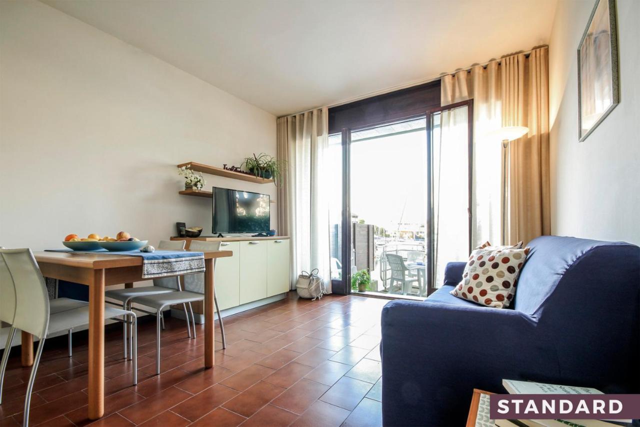 Isola Terramare Apartment Линяно Сабиадоро Екстериор снимка
